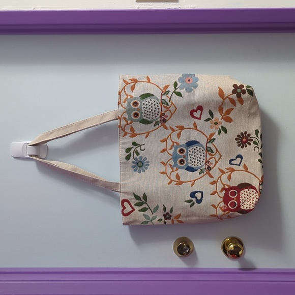 Canvas Owl Shoulder Bag - New w/o tags - Picture 1 of 3